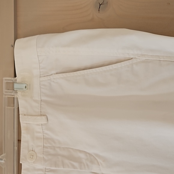 Beautiful Vince Off White Trouser Pants size 4 EUC - Picture 2 of 10